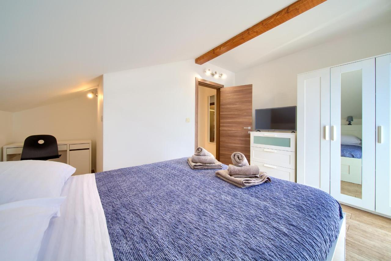 Oak Meadow Apartament