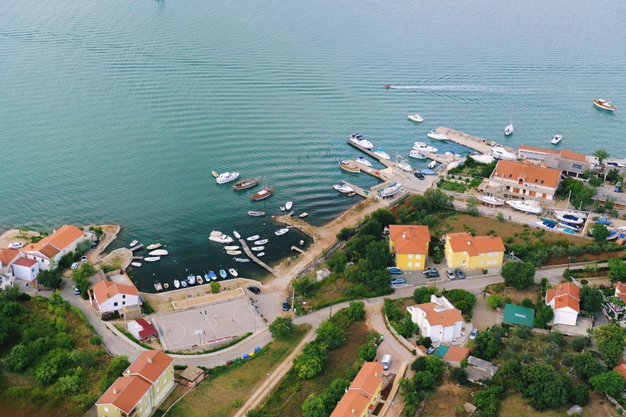 Apartament Oak Meadow Dobrinj